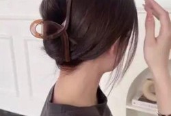 网红大夹子夹头发教程,轻松打造时尚发型